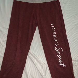 PINK Victoria’s Secret Capri leggings